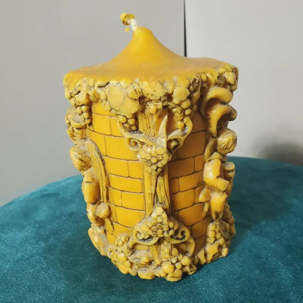 Vintage 3D Molded Candle Tavern Gathering Yellow Decorative 5